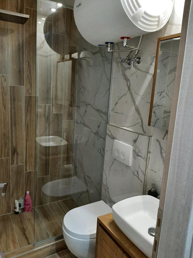 Vali_Skg Studio Tesalonika Bagian luar foto